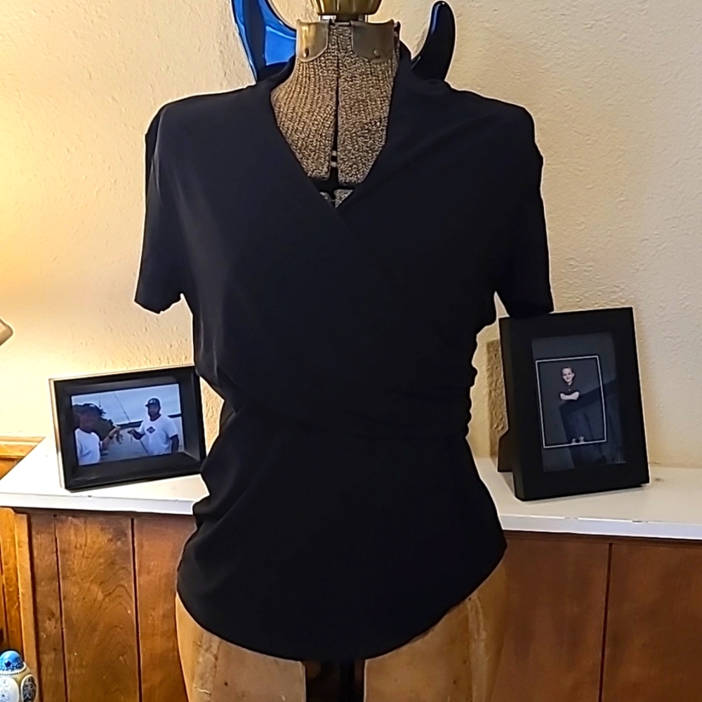 DKNY Black top